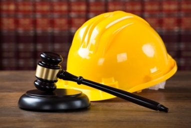 מהו הקשר בין כשרות משפטית לבין בטיחות בעבודה?