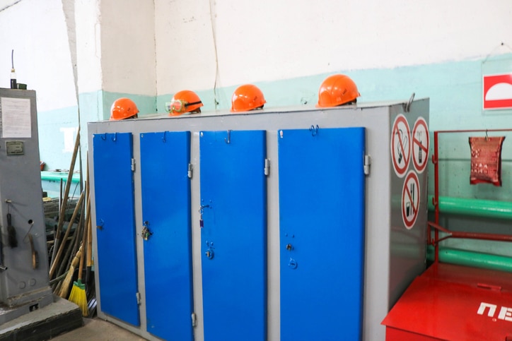 מוכנות למצבי חירום במפעלים ובתי חרושת מוכנות למצבי חירום במפעלים ובתי חרושת