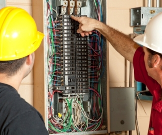 יום כשירות בבטיחות בחשמל